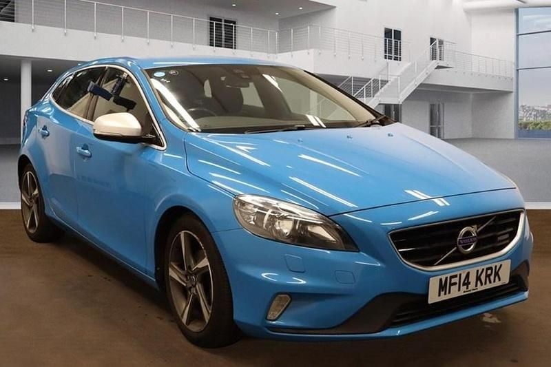 Blue Used 2014 Volvo V40 R-Design Estate | £6,988 (Good price) - Image 1/1