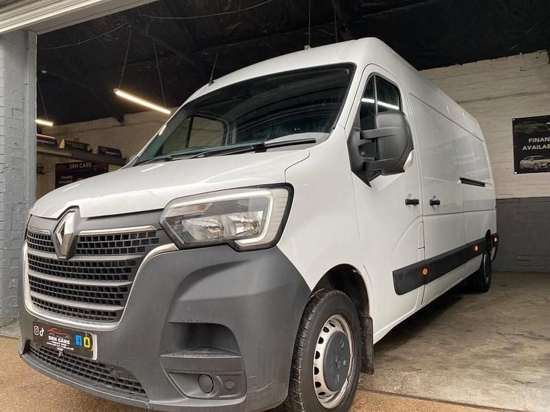 Used Renault Master Business 2021 White MPV