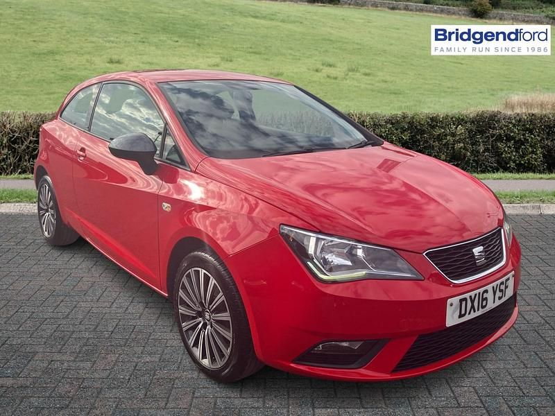 Red Used 2016 Seat Ibiza CONNECT Hatchback | £6,000 (Fair price) - Image 1/4