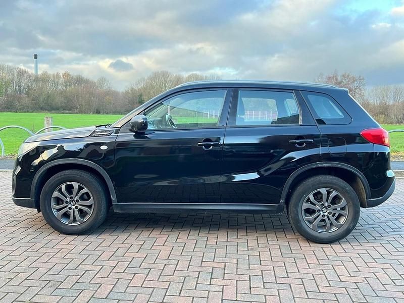 Used Suzuki Vitara SZ4 2015 Black Hatchback