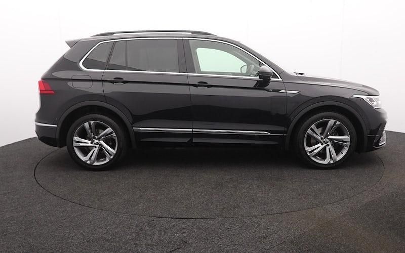 Used VW Tiguan R-line Edition 150 HP (110 kW) 2022 Black SUV