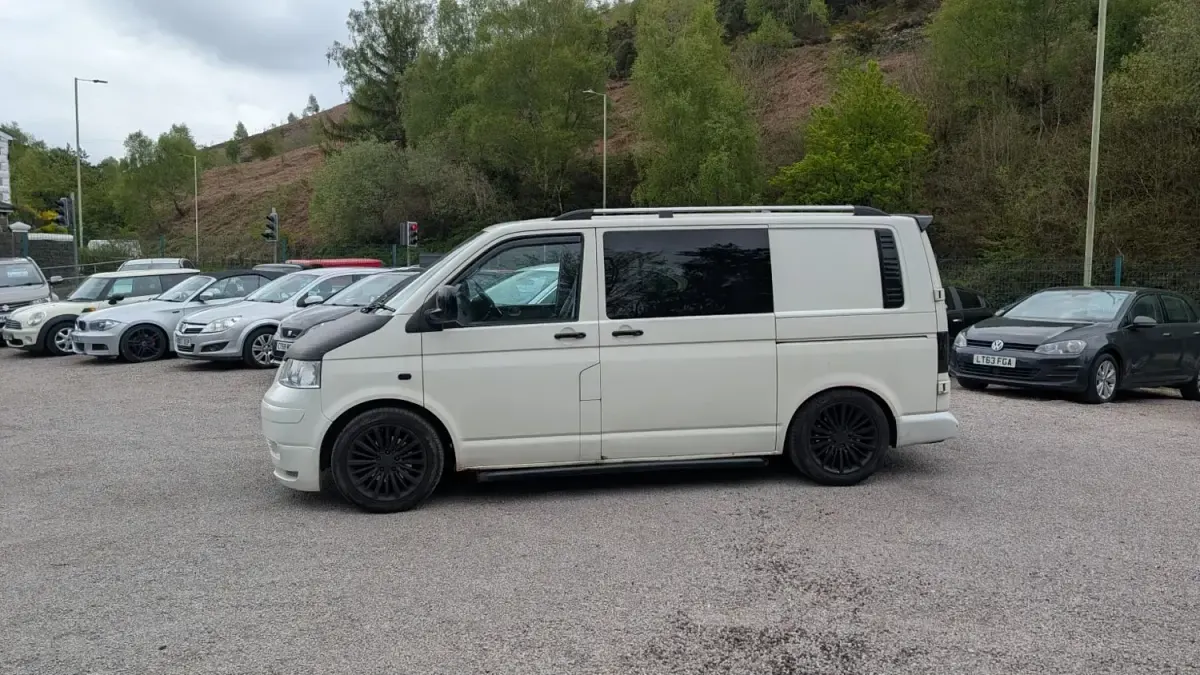 Second-hand VW Transporter 104 CP (76 kW) 2004 Alb Van