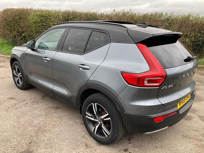 Used Volvo XC40 R-Design 2019 Grey SUV