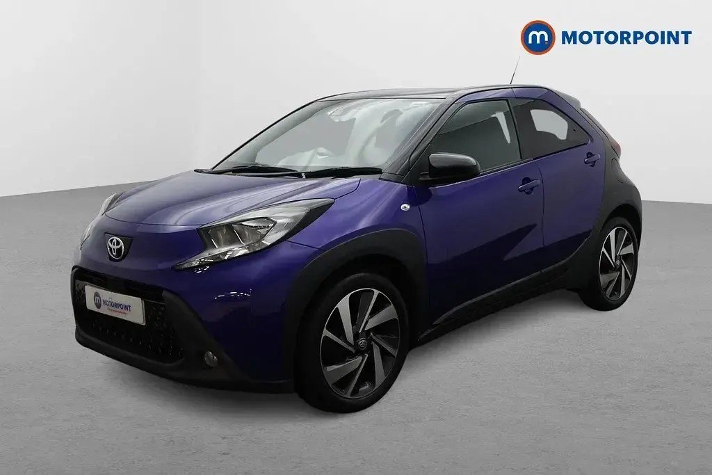 Usado Toyota Aygo X 2022 Azul SUV