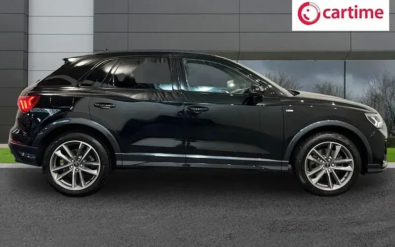 Used Audi Q3 Black Edition 190 HP (139 kW) 2023 Black SUV