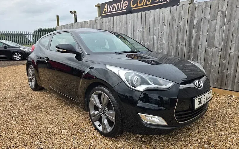Used Hyundai Veloster Sport 140 HP (102 kW) 2013 Hatchback