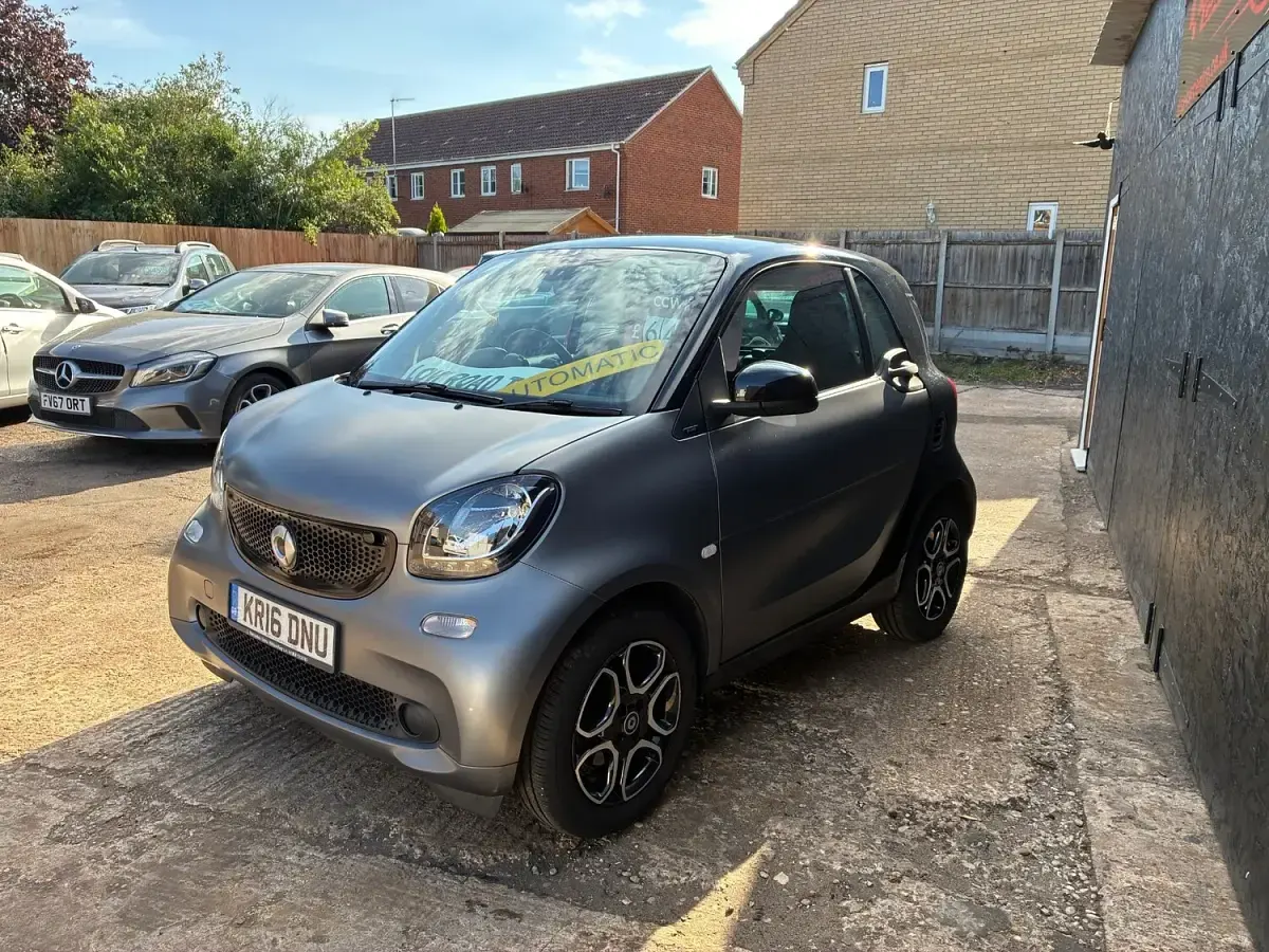 Used Smart ForTwo Coupé Premium 90 HP (66 kW) 2016 Grey Coupe