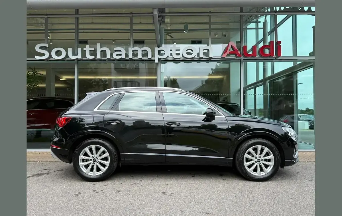 Used Audi Q3 Sport 150 HP (110 kW) 2023 Black SUV