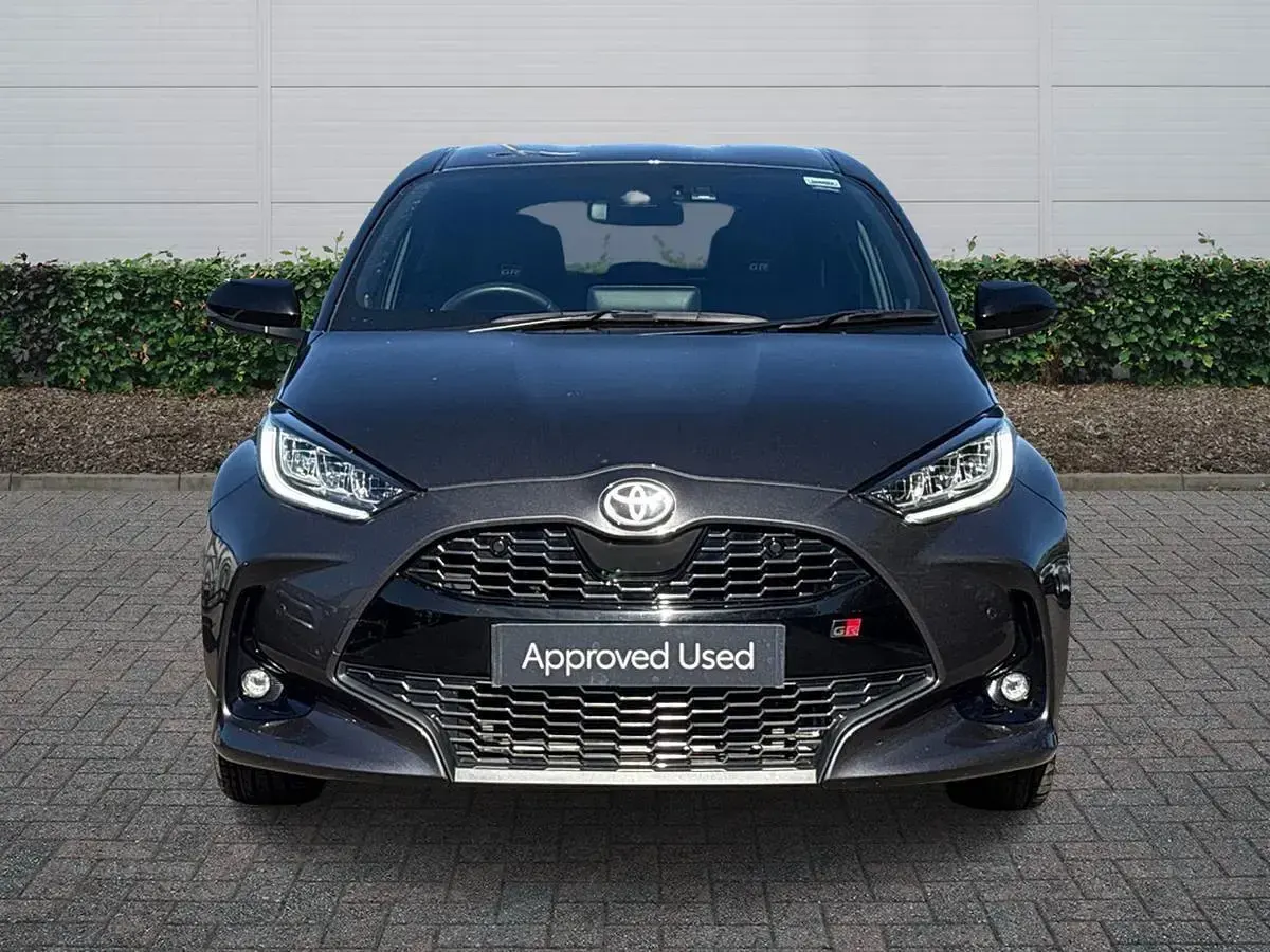 Used Toyota Yaris Sport 116 HP (85 kW) 2024 Grey Hatchback