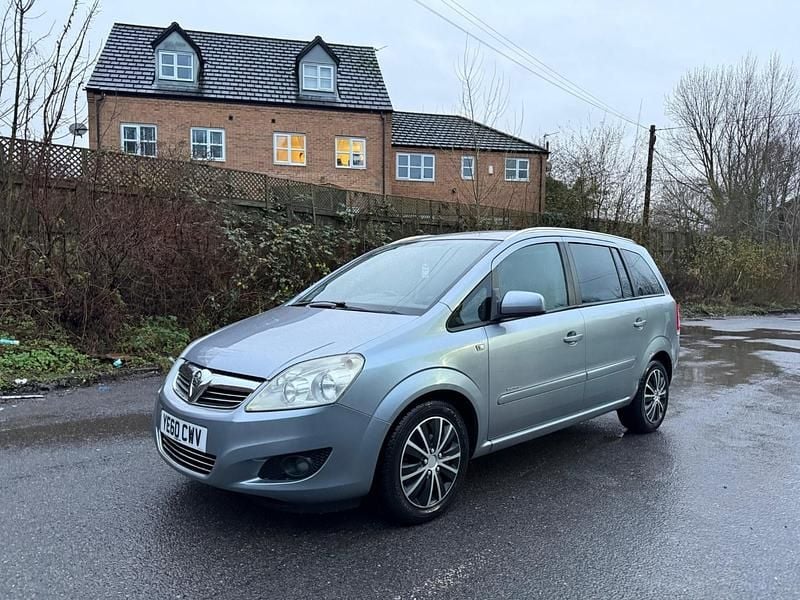 Silver Used 2010 Vauxhall Zafira MPV | £1,495 (Fair price) - Image 1/4