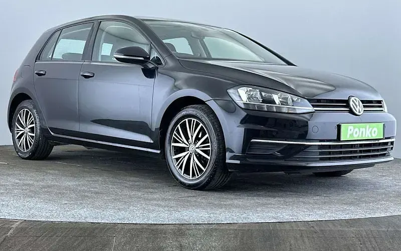 Used VW Golf VII SE 125 HP (91 kW) 2017 Hatchback