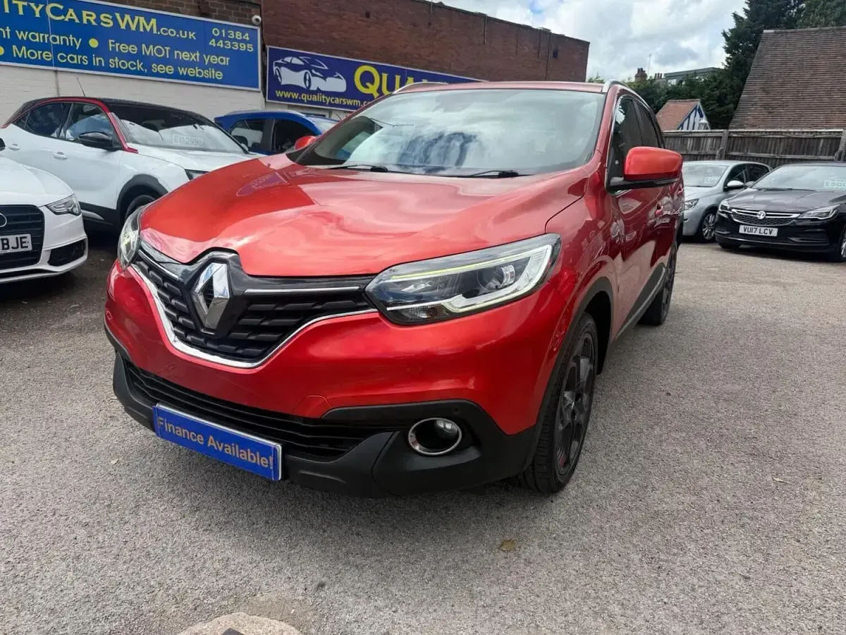 Used Renault Kadjar Dynamique 130 HP (95 kW) 2016 Red SUV