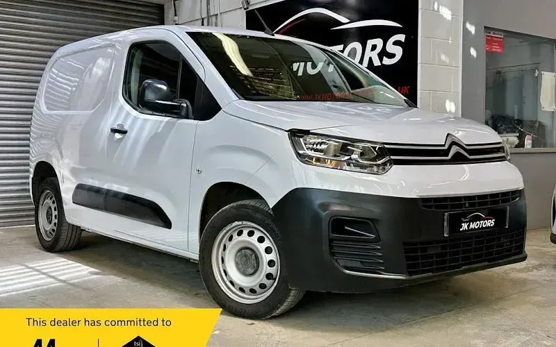Usado Citroën Berlingo 102 CV (75 kW) 2023 Monovolumen