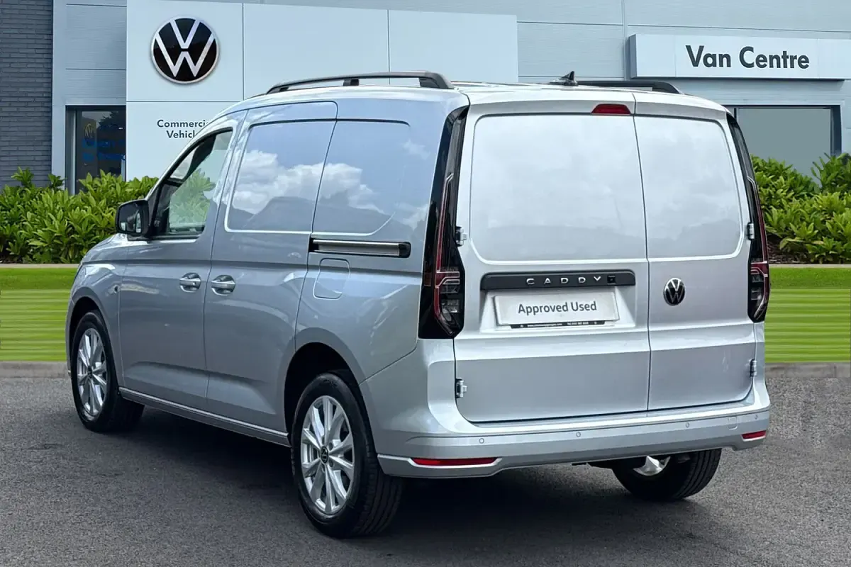 Used VW Caddy Pro 122 HP (89 kW) 2025 Silver MPV