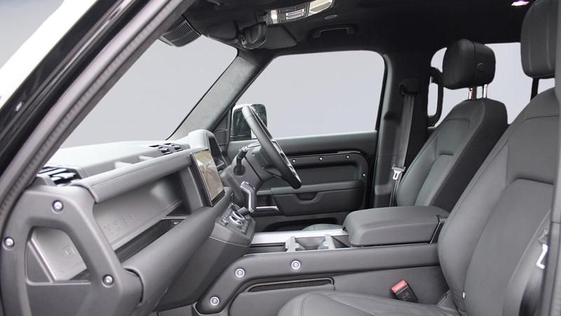 Used Land Rover Defender HSE Dynamic 2025 Black SUV