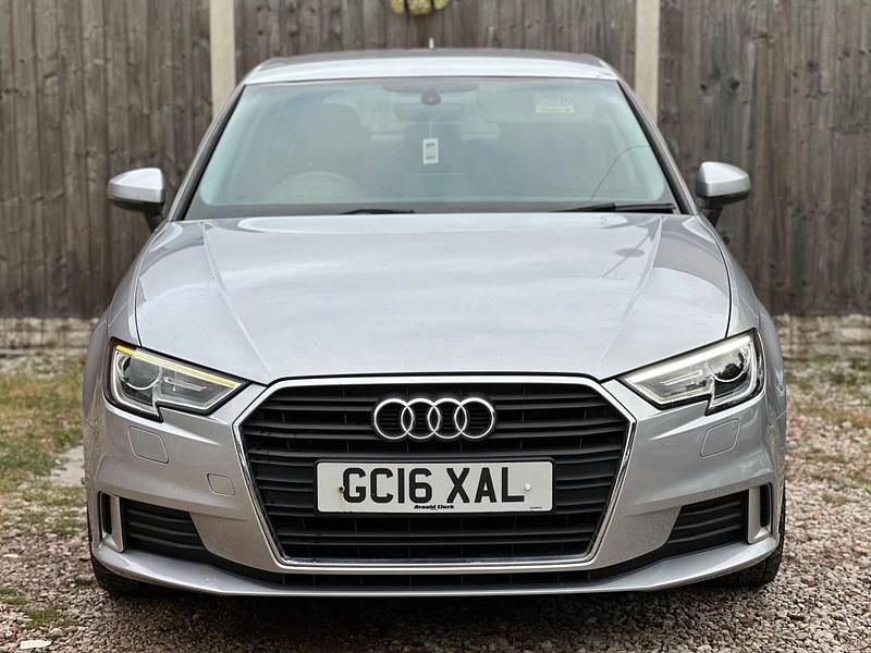 Used Audi A3 Sportback Sport 2016 Silver Hatchback