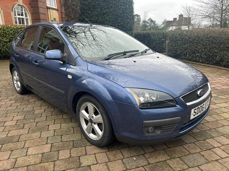 Used Ford Focus Zetec 2006 Blue Hatchback