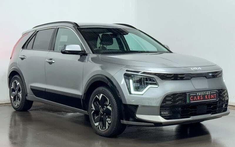 Used 2025 Kia e-Niro 3 SUV | £21,669 (Fair price) - Image 1/4
