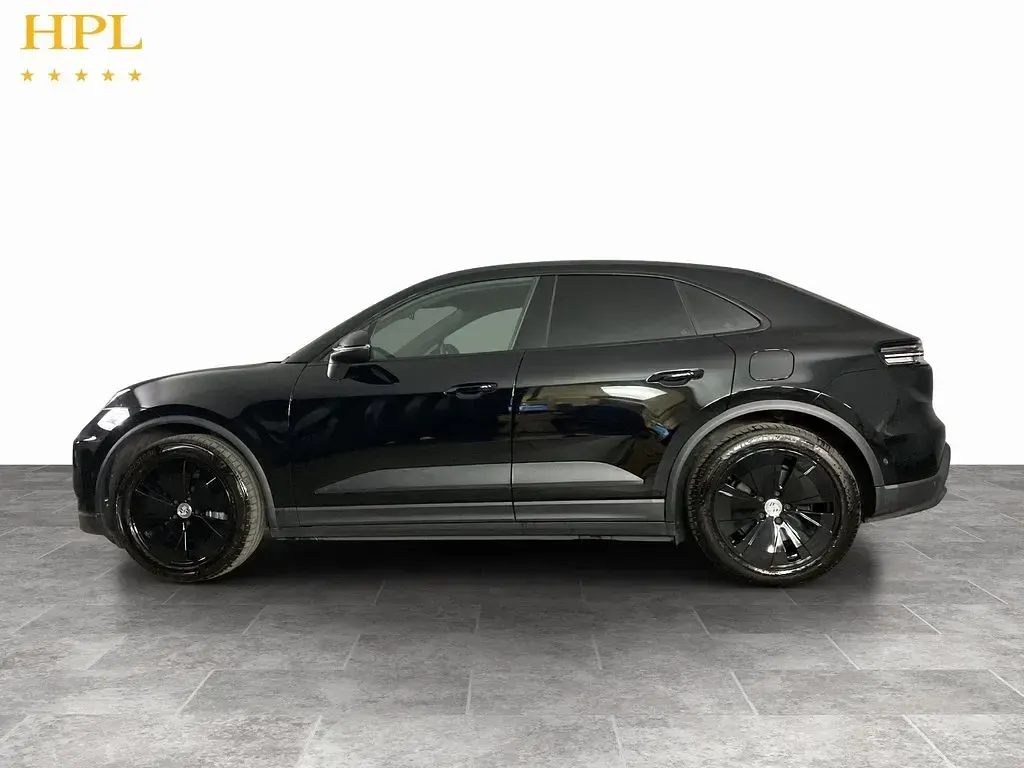 Used Porsche Macan 300 kW (408 HP) 2025 Black SUV