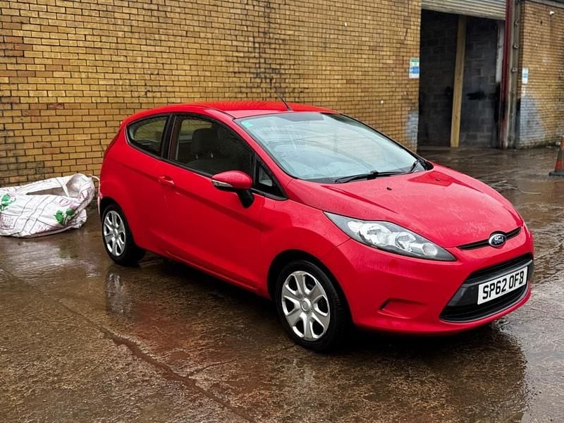 Used Ford Fiesta Style 2012 Red Hatchback
