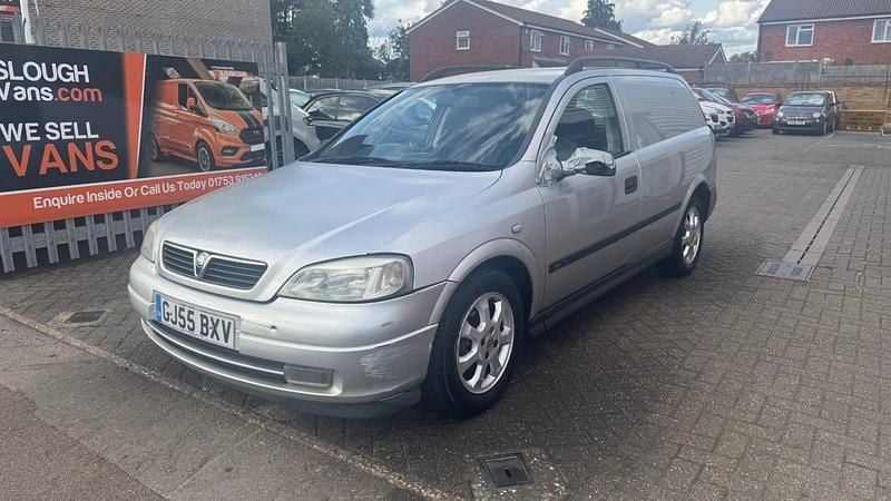Second-hand Vauxhall Astra Sportive 2005 Argintiu Van