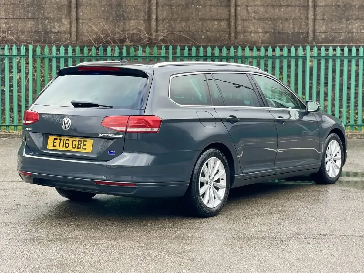Used VW Passat Business 150 HP (110 kW) 2016 Grey Estate