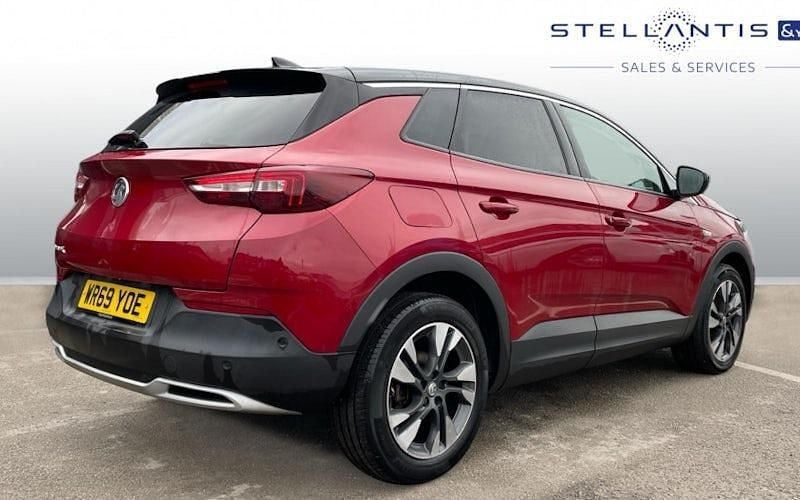 Used Vauxhall Grandland X SRi 131 HP (96 kW) 2021 SUV