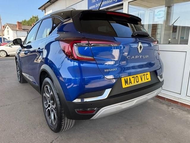 Usado Renault Captur Bose Edition 100 HP (73 kW) 2020 Azul SUV