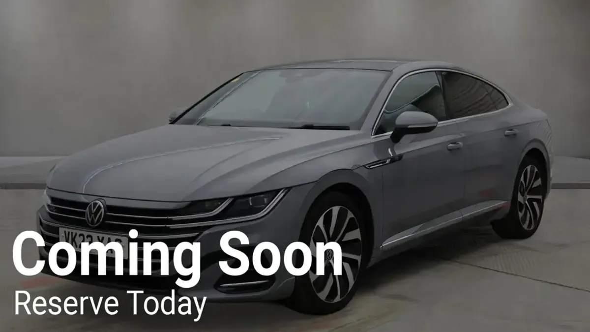 Begagnad VW Arteon R-line 190 HK (139 kW) 2023 Grå Halvkombi