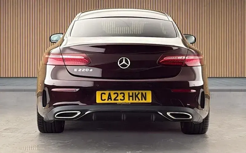 Used Mercedes E220 AMG line 194 HP (142 kW) 2023 Red Coupe