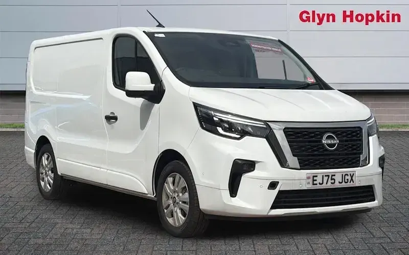 Usado Nissan Primastar Tekna 150 HP (110 kW) 2025 Monovolume
