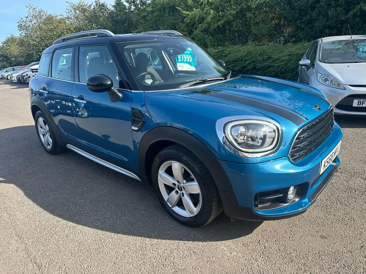 Used Mini Cooper D 150 HP (110 kW) 2018 Blue Hatchback
