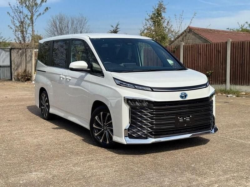 White Used 2024 Toyota Voxy MPV | £36,995 - Image 1/4