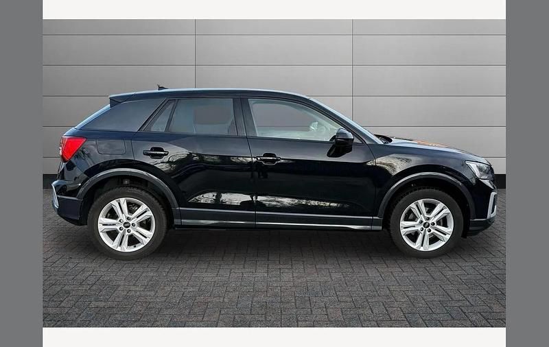 Used Audi Q2 Sport 110 HP (80 kW) 2023 Black SUV