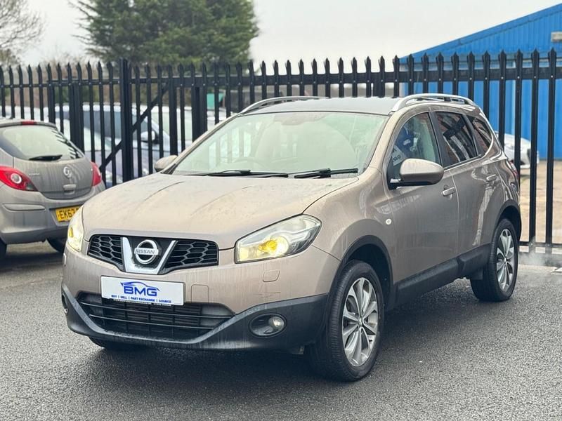 Used Nissan Qashqai +2 Tekna 2010 Beige SUV