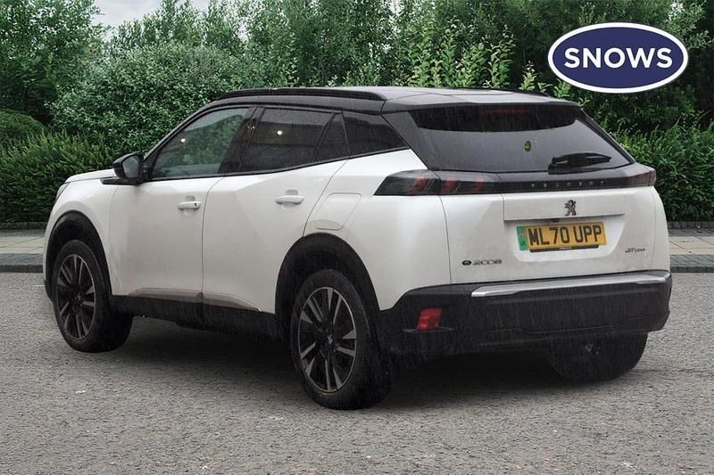 Used Peugeot e-2008 GT-line 100 kW (136 HP) 2020 White SUV