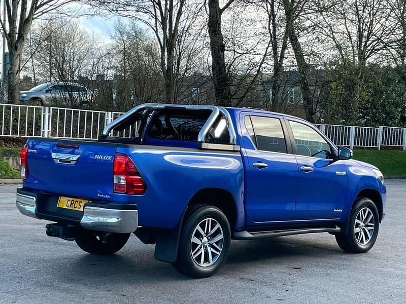 Used Toyota HiLux 2018 Blue Pickup