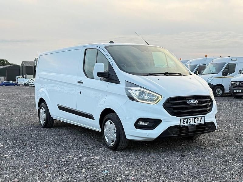 White Used 2021 Ford Transit Custom Trend Van | £10,995 (Good price) - Image 1/3