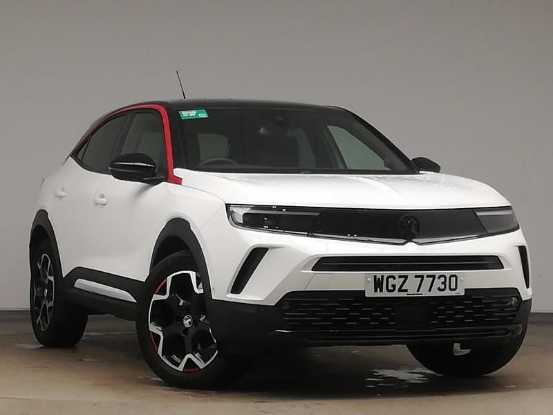 White Used 2022 Vauxhall Mokka SRi SUV | £16,998 (Fair price) - Image 1/4