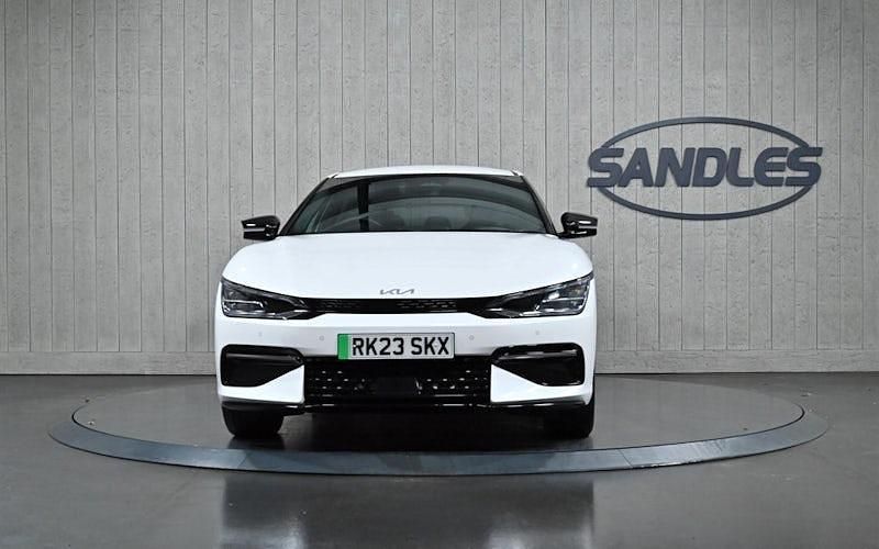 Used Kia EV6 GT-Line 167 kW (228 HP) 2023 White SUV