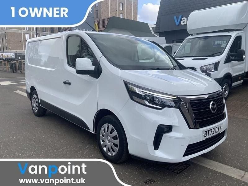 Used Nissan Primastar Acenta 110 HP (80 kW) 2022 White MPV
