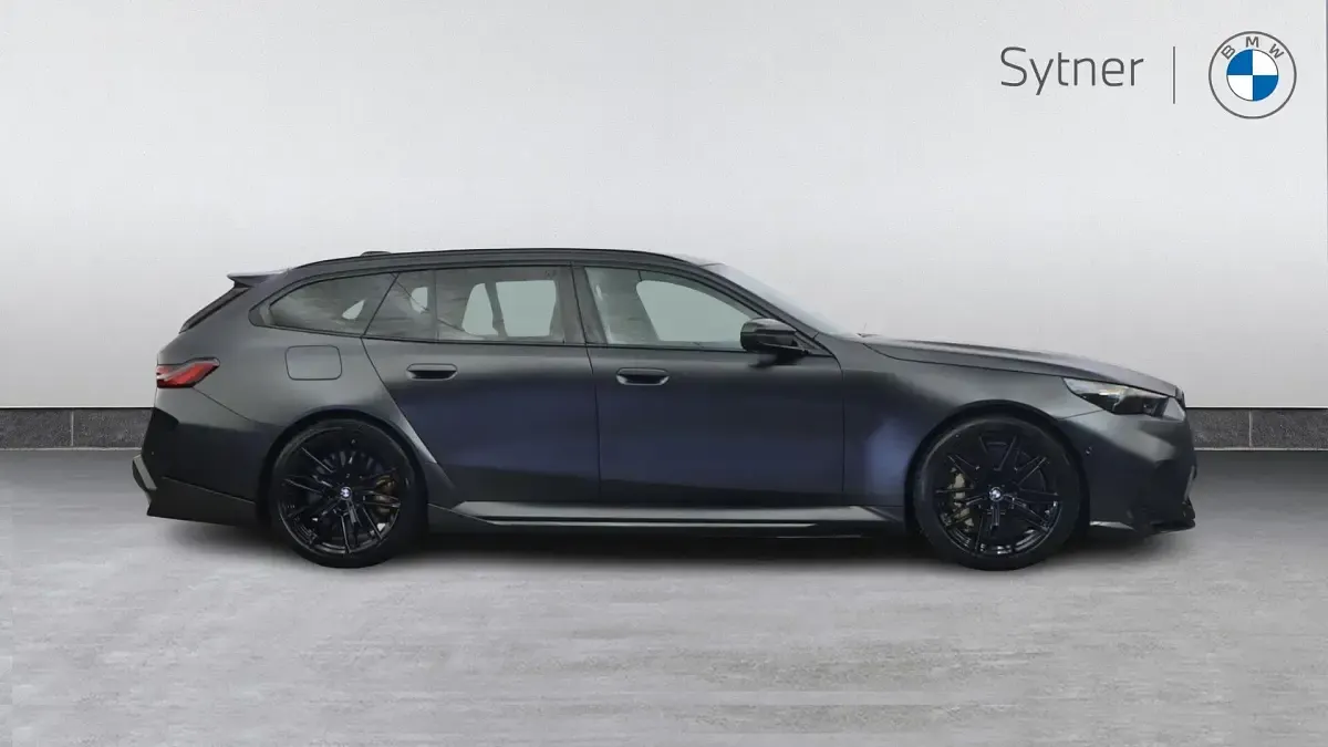 Used BMW M5 Comfort Edition 717 HP (527 kW) 2026 Grey Estate