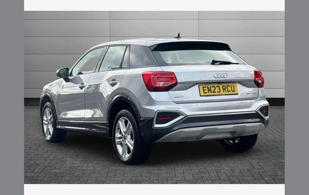 Used Audi Q2 Sport 150 HP (110 kW) 2023 Silver SUV