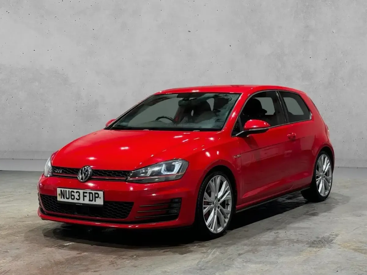 Używany VW Golf VII GTI 2013 Czerwony Hatchback
