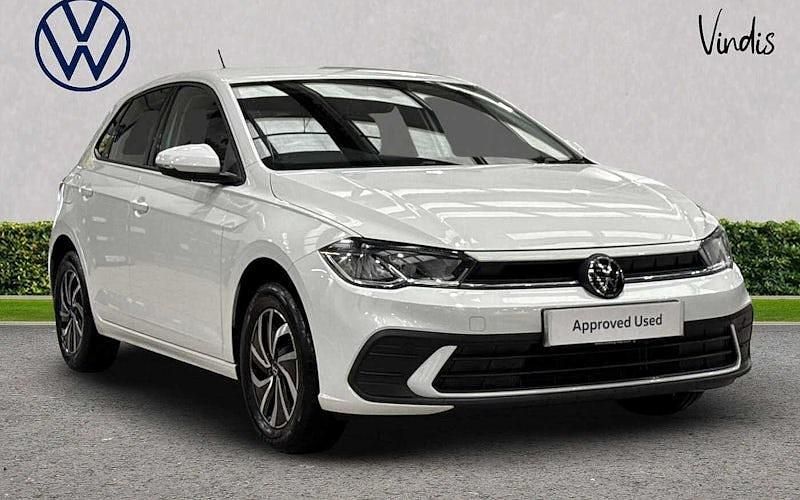 Used 2025 VW Polo Life Hatchback | £15,999 (Good price) - Image 1/4