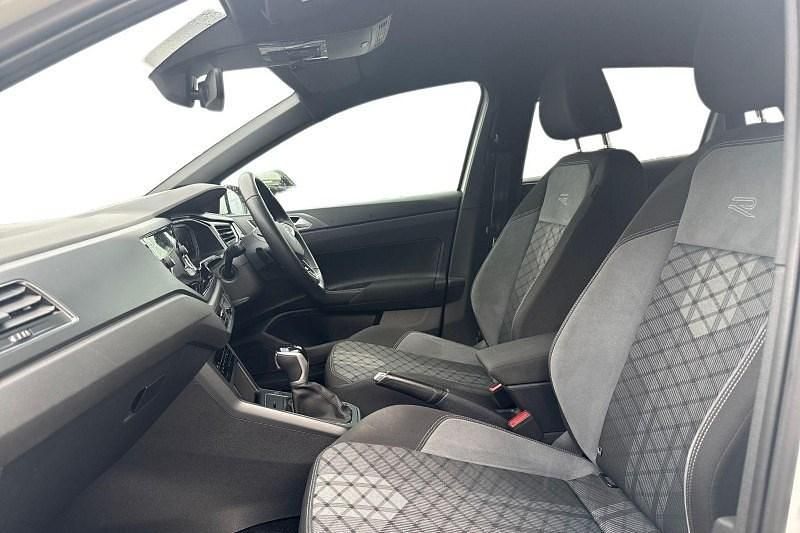 Used VW Polo R-line 80 HP (58 kW) 2022 White Hatchback