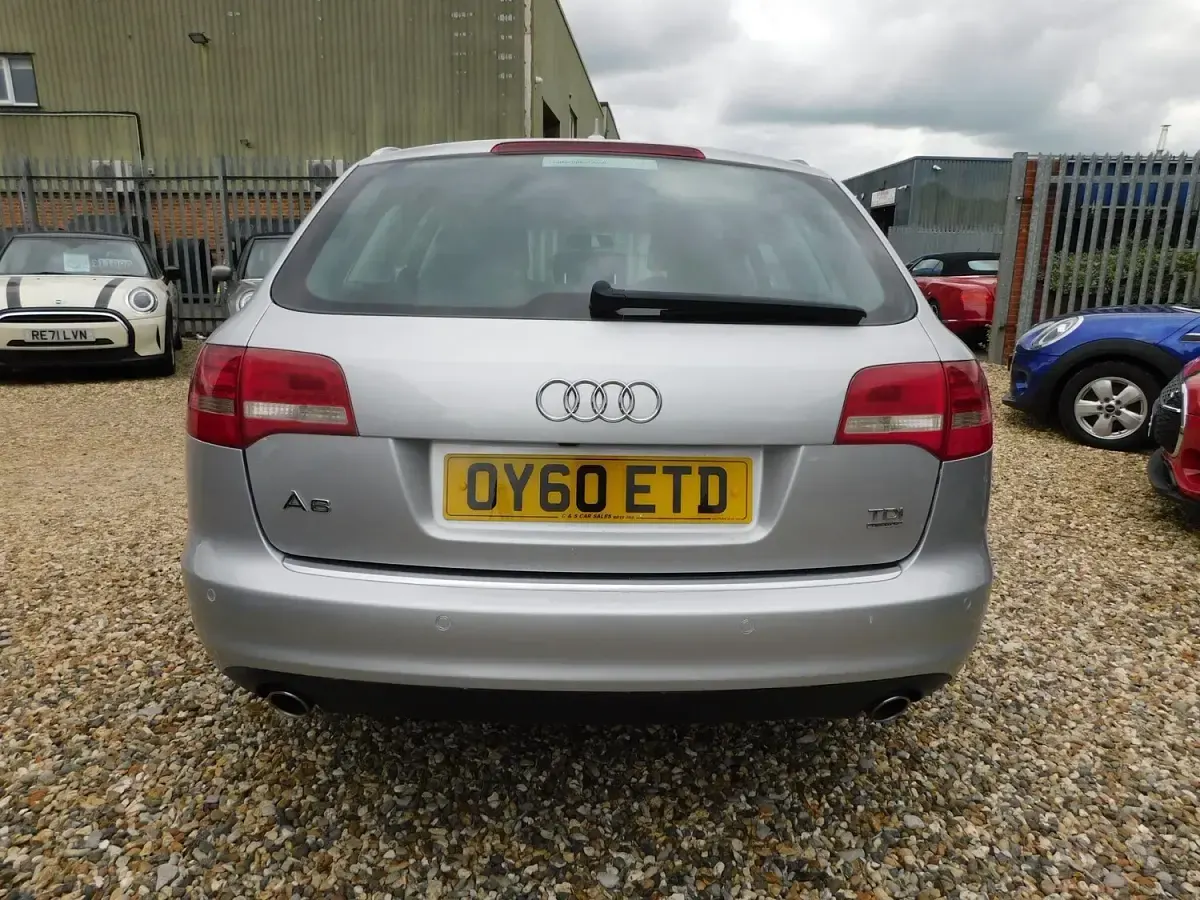 Used Audi A6 240 HP (176 kW) 2010 Silver Estate