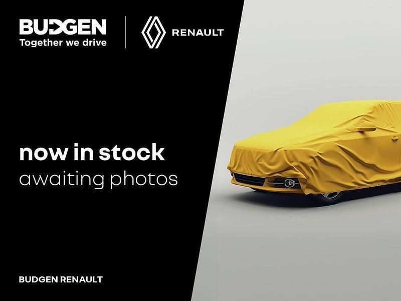 Used Renault Zoe Iconic 100 kW (136 HP) 2021 Red Hatchback