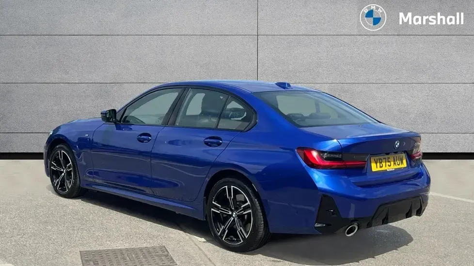 Used BMW 330e M Sport 292 HP (214 kW) 2025 Blue Sedan