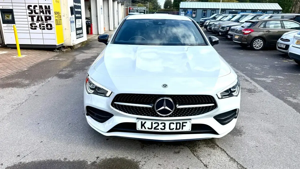 Used Mercedes CLA200 Executive 163 HP (119 kW) 2023 White Coupe